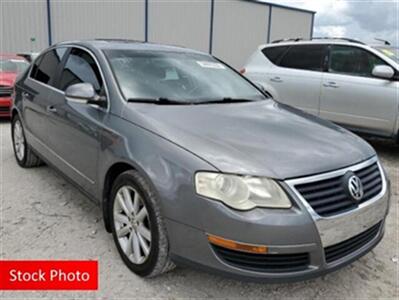 2006 Volkswagen Passat 2.0T   - Photo 2 - Lakewood, CO 80214-5221