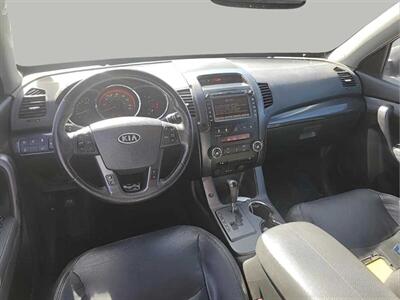 2011 Kia Sorento SX   - Photo 9 - Lakewood, CO 80214-5221