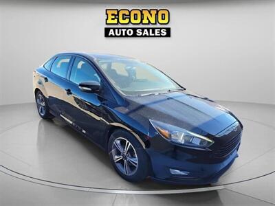 2017 Ford Focus SE   - Photo 1 - Lakewood, CO 80214-5221