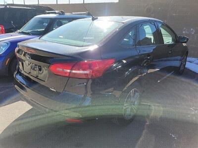 2017 Ford Focus SE   - Photo 3 - Lakewood, CO 80214-5221