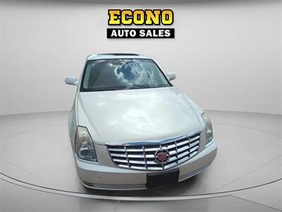 2009 Cadillac DTS Performance   - Photo 2 - Lakewood, CO 80214-5221