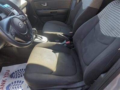 2013 Kia Soul   - Photo 8 - Lakewood, CO 80214-5221