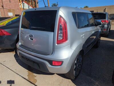 2013 Kia Soul   - Photo 7 - Lakewood, CO 80214-5221