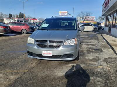 2015 Dodge Grand Caravan SXT   - Photo 30 - Milwaukee, WI 53223