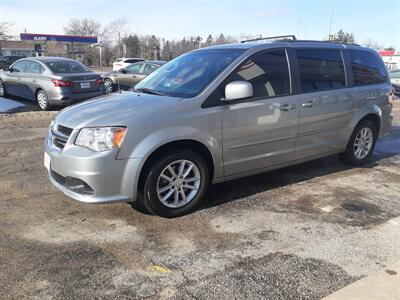 2015 Dodge Grand Caravan SXT   - Photo 1 - Milwaukee, WI 53223