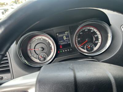 2019 Dodge Grand Caravan GT   - Photo 2 - Milwaukee, WI 53223