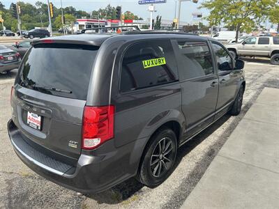 2019 Dodge Grand Caravan GT   - Photo 16 - Milwaukee, WI 53223