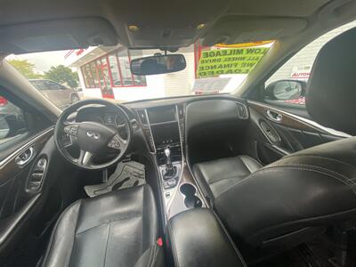 2015 INFINITI Q50 Sport   - Photo 24 - Milwaukee, WI 53223