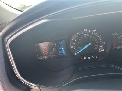 2019 Ford Fusion SE   - Photo 4 - Milwaukee, WI 53223