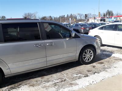 2016 Dodge Grand Caravan SXT   - Photo 20 - Milwaukee, WI 53223