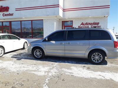 2016 Dodge Grand Caravan SXT   - Photo 29 - Milwaukee, WI 53223