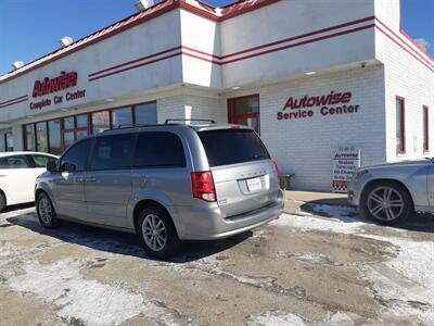 2016 Dodge Grand Caravan SXT   - Photo 24 - Milwaukee, WI 53223