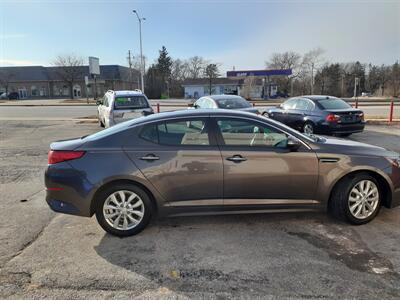 2015 Kia Optima EX   - Photo 10 - Milwaukee, WI 53223