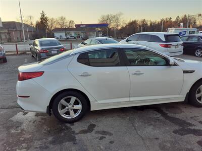 2015 Kia Optima LX   - Photo 4 - Milwaukee, WI 53223