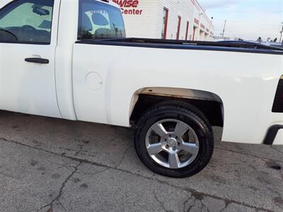 2009 Chevrolet Silverado 1500 Work Truck   - Photo 17 - Milwaukee, WI 53223