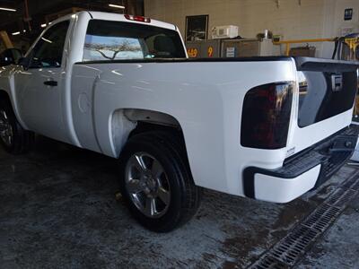 2009 Chevrolet Silverado 1500 Work Truck   - Photo 43 - Milwaukee, WI 53223