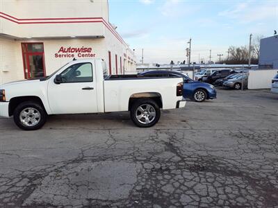 2009 Chevrolet Silverado 1500 Work Truck   - Photo 31 - Milwaukee, WI 53223