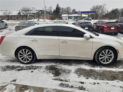 2014 Cadillac XTS Luxury Collection   - Photo 16 - Milwaukee, WI 53223