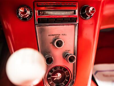 1958 Chevrolet Corvette TWO DOOR CONERTIBLE, FRONT ENGINE, MANUAL, RWD   - Photo 34 - Lemoyne, QC J4R 1P7