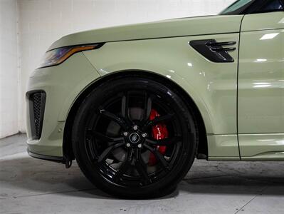 2022 Land Rover Range Rover Sport SVR Carbon Edition,ULTRA RARE 1OF29,AVOCADO PAINT   - Photo 9 - Lemoyne, QC J4R 1P7