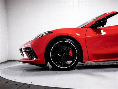 2023 Chevrolet Corvette C8 Convertible, 2LT, 490HP, NAV, HUD, BOSE   - Photo 9 - Lemoyne, QC J4R 1P7