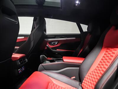 2019 Lamborghini Urus 641HP, OLFSEN SOUND, ADAS PKG, MASSAGE SEATS   - Photo 21 - Toronto, ON M3J 2L4