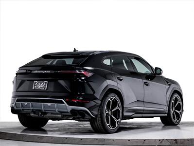 2022 Lamborghini Urus 641HP, NAV, 360 CAM, HUD, STYLE PKG   - Photo 5 - Toronto, ON M3J 2L4