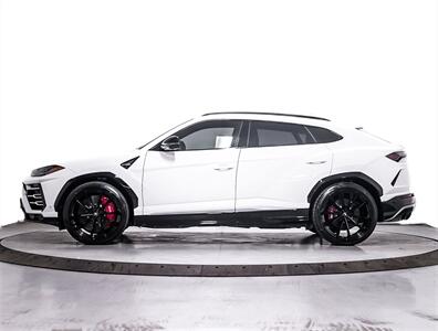 2021 Lamborghini Urus 641HP, NAV, 360 CAM, HUD, STYLE PKG   - Photo 8 - Lemoyne, QC J4R 1P7