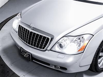 2006 Maybach 57 S,6.0L V12,600HP,NAV,CHAMPAGNE FRIDGE   - Photo 11 - Toronto, ON M3J 2L4