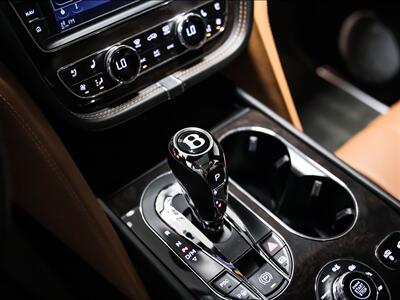 2017 Bentley Bentayga W12, TWIN-TURBO, NAIM FOR BENTLEY, NAV, 360CAM   - Photo 34 - Toronto, ON M3J 2L4