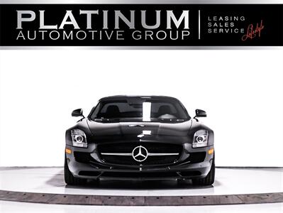 2012 Mercedes-Benz SLS AMG 563HP, V8, CARBON TRIM, NAV, LEATHER PKG  