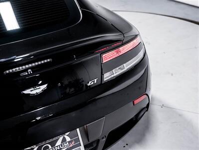 2015 Aston Martin Vantage GT, 430HP, V8, 6 SPEED MANUAL, BLUETOOTH   - Photo 16 - Toronto, ON M3J 2L4