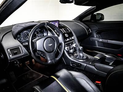 2015 Aston Martin Vantage GT, 430HP, V8, 6 SPEED MANUAL, BLUETOOTH   - Photo 19 - Toronto, ON M3J 2L4