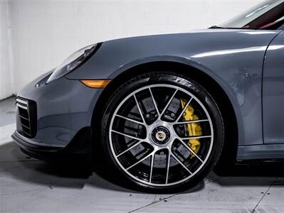 2017 Porsche 911 TURBO S, 580HP, SPORT CHRONO PKG, AEROKIT TURBO   - Photo 9 - Toronto, ON M3J 2L4