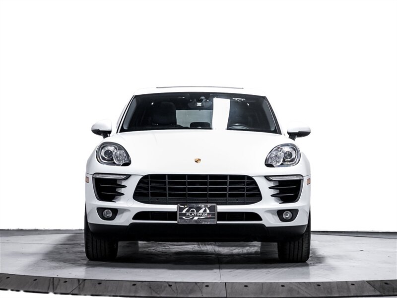 2017 Porsche Macan BASE,AWD,SUNROOF,PARKING SENSORS,CAM,ALCANTARA  