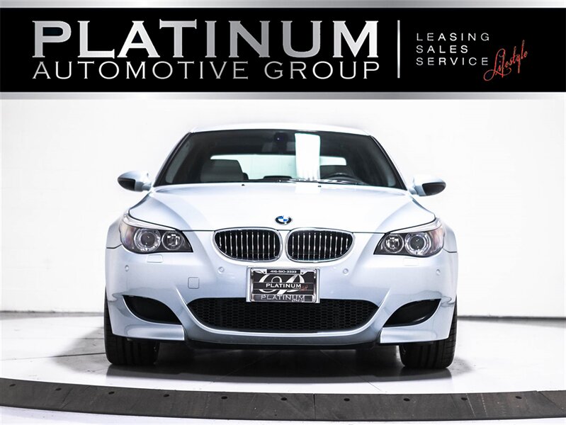 2006 BMW M5 V10, 500HP, SMG, SUNROOF, MERINO, NAV, HUD  