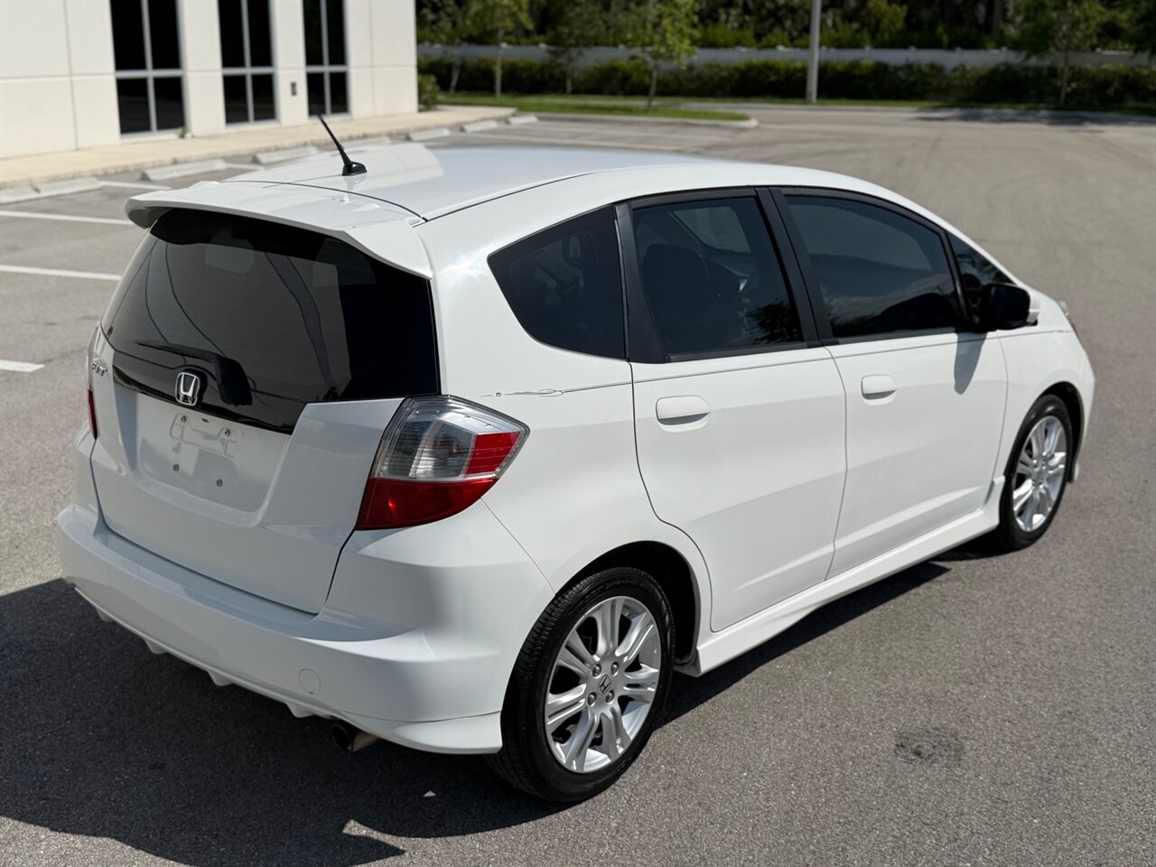 2009 Honda Fit Sport w/Navi - Photo 8 - Ocoee, FL 34761