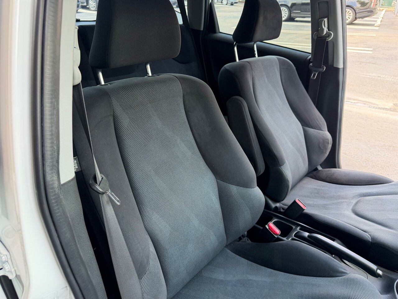 2009 Honda Fit Sport w/Navi - Photo 24 - Ocoee, FL 34761