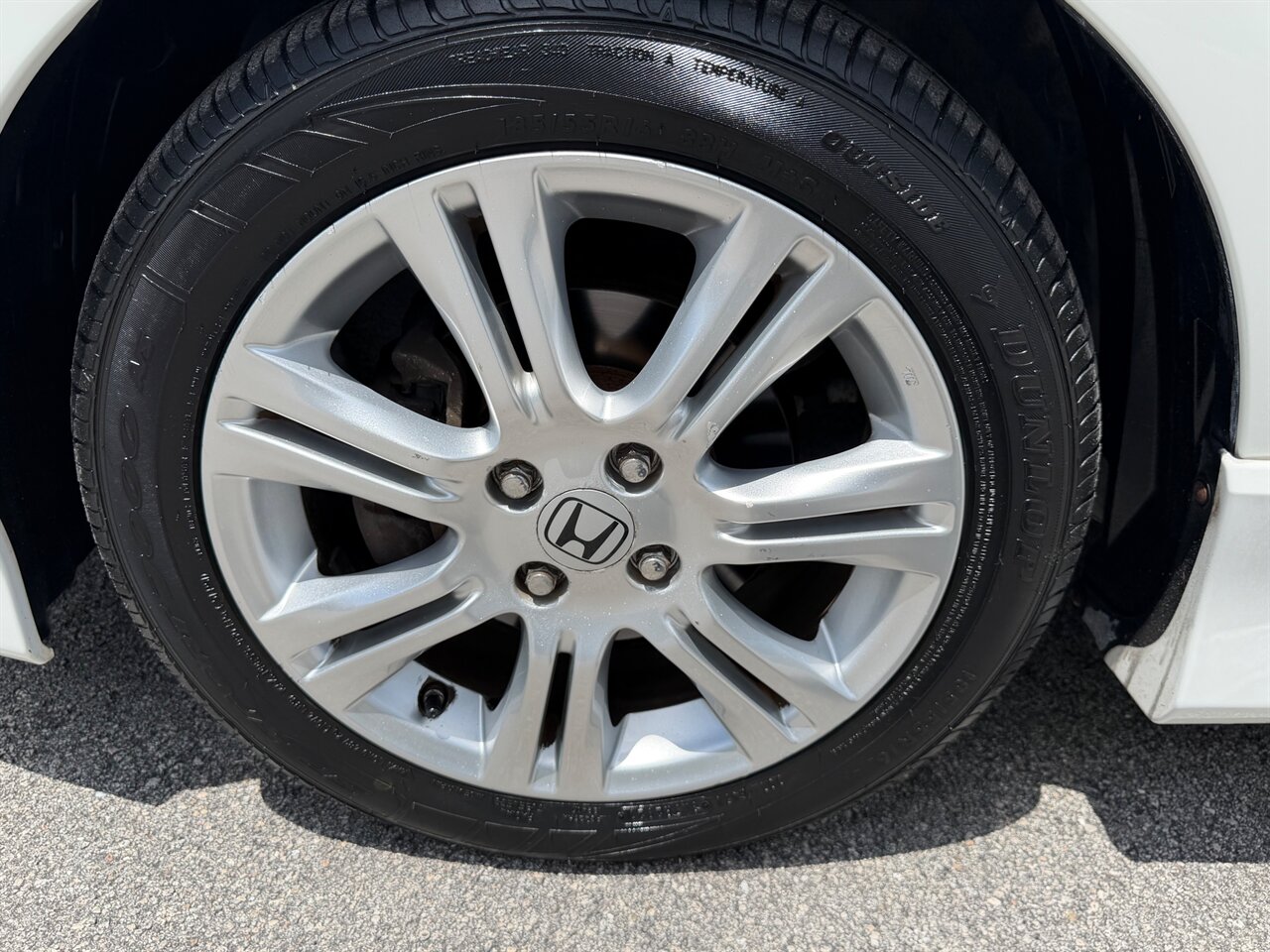 2009 Honda Fit Sport w/Navi - Photo 19 - Ocoee, FL 34761