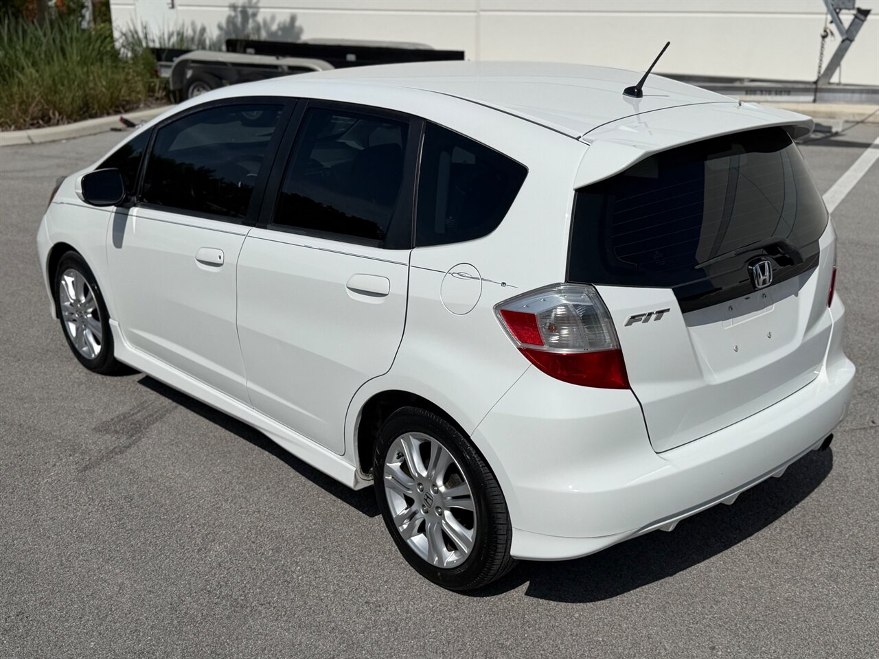 2009 Honda Fit Sport w/Navi - Photo 5 - Ocoee, FL 34761