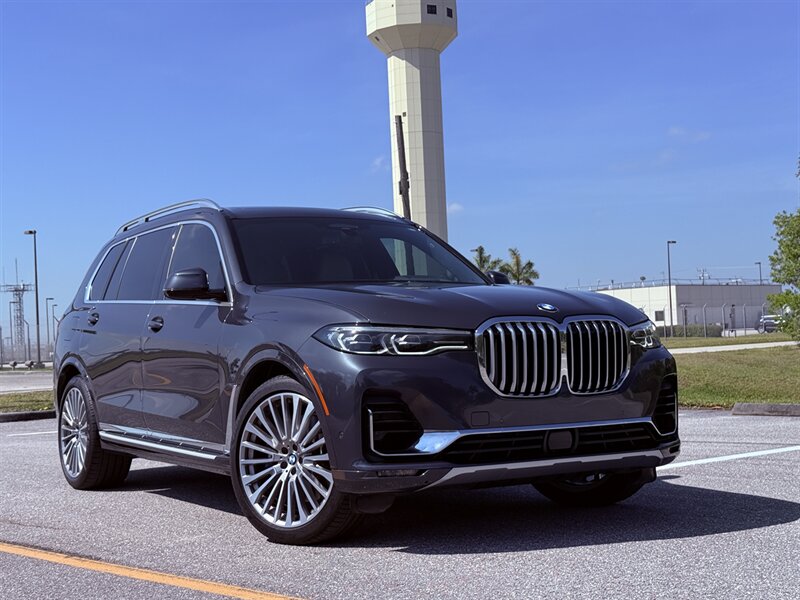 2020 BMW X7 xDrive50i  