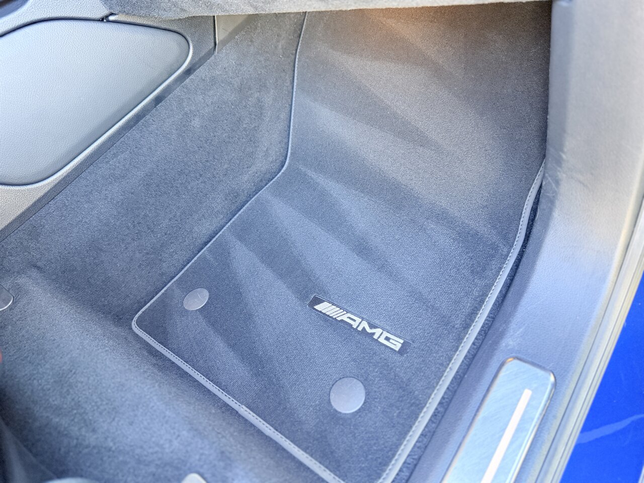 2019 Mercedes-Benz AMG G 63   - Photo 25 - West Palm Beach, FL 33409