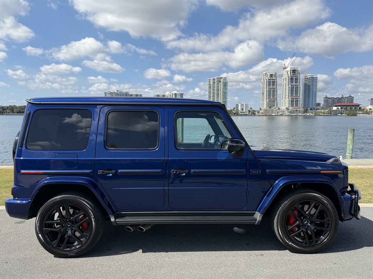 2019 Mercedes-Benz AMG G 63   - Photo 14 - West Palm Beach, FL 33409
