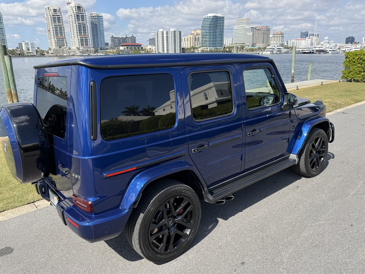2019 Mercedes-Benz AMG G 63   - Photo 13 - West Palm Beach, FL 33409