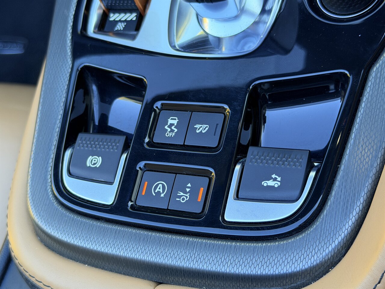 2017 Jaguar F-TYPE S  Convertible - Photo 16 - West Palm Beach, FL 33409