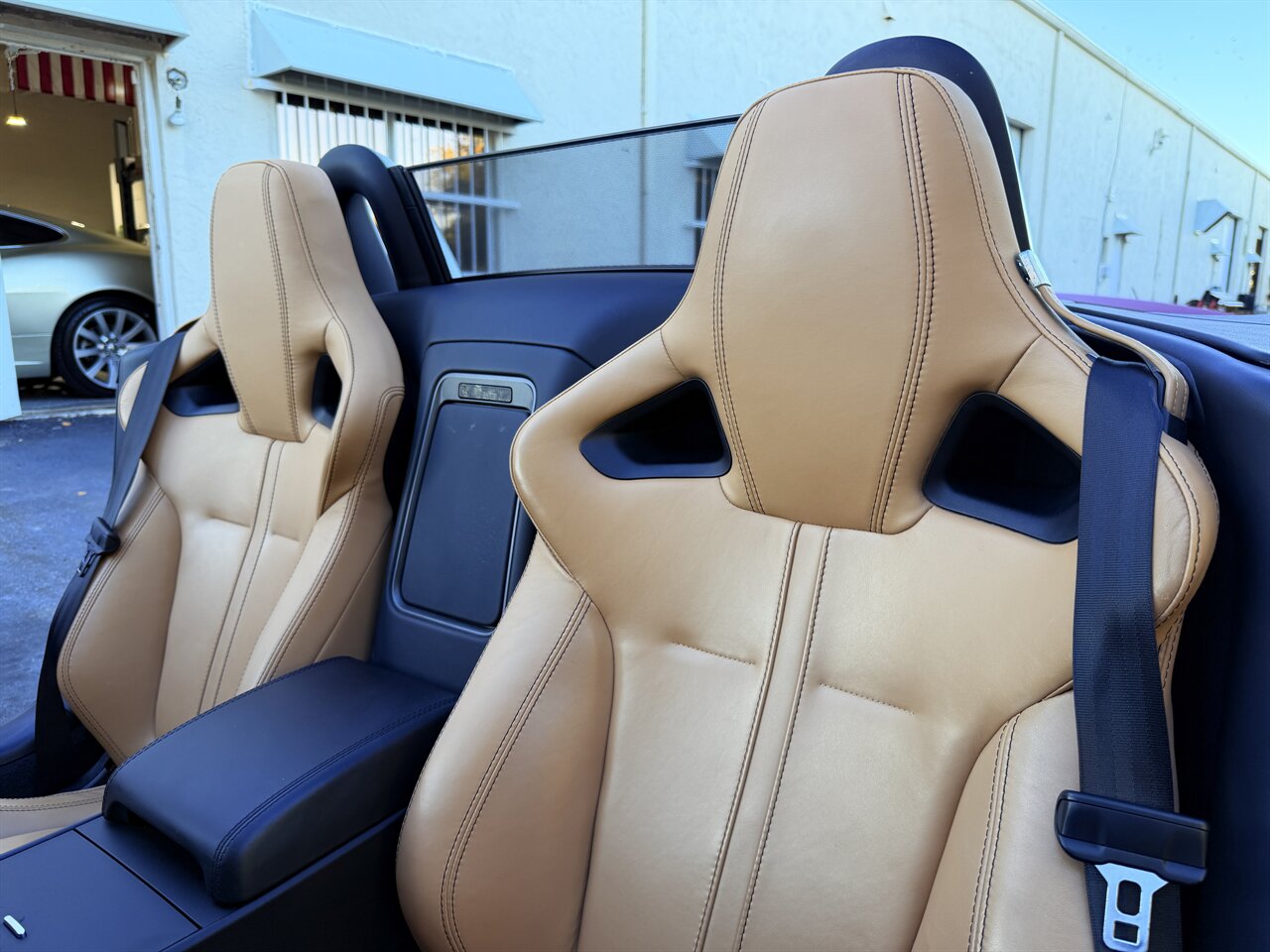 2017 Jaguar F-TYPE S  Convertible - Photo 13 - West Palm Beach, FL 33409