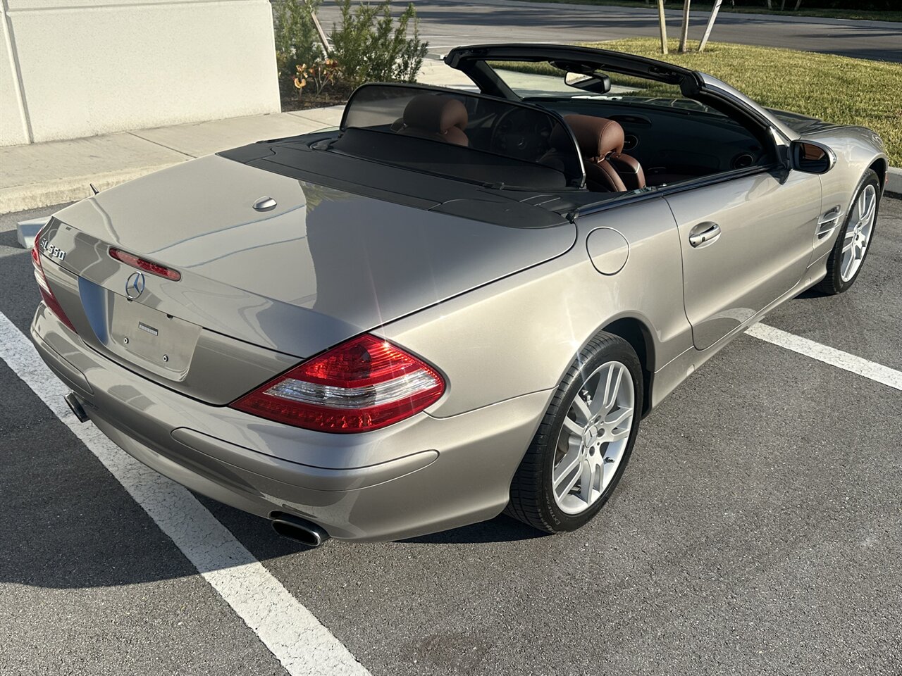 2007 Mercedes-Benz SL 550 50th Anniversary   - Photo 53 - West Palm Beach, FL 33409