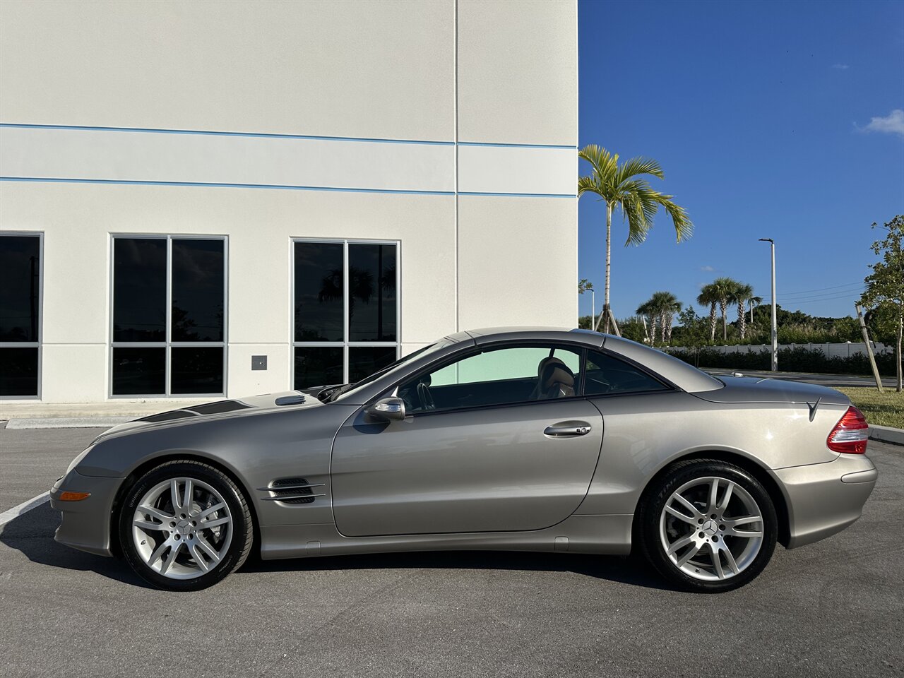 2007 Mercedes-Benz SL 550 50th Anniversary   - Photo 40 - West Palm Beach, FL 33409