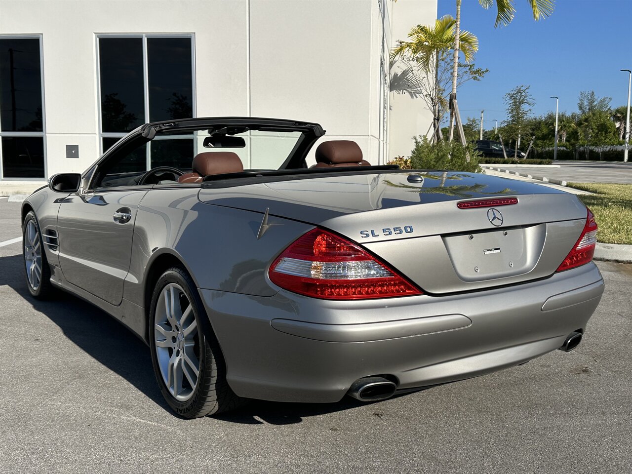 2007 Mercedes-Benz SL 550 50th Anniversary   - Photo 24 - West Palm Beach, FL 33409