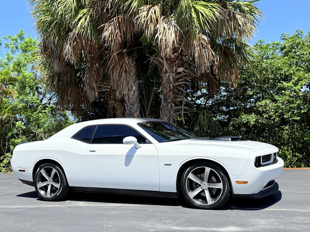 2014 Dodge Challenger R/T Shaker Package   - Photo 2 - West Palm Beach, FL 33409